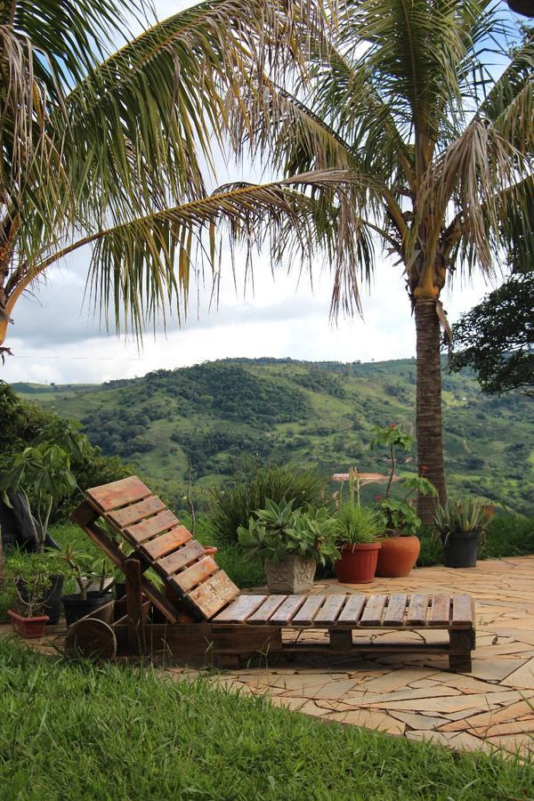 Sitio Girassol Hostel Caconde Exterior photo
